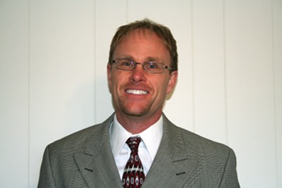 Raymond Leach